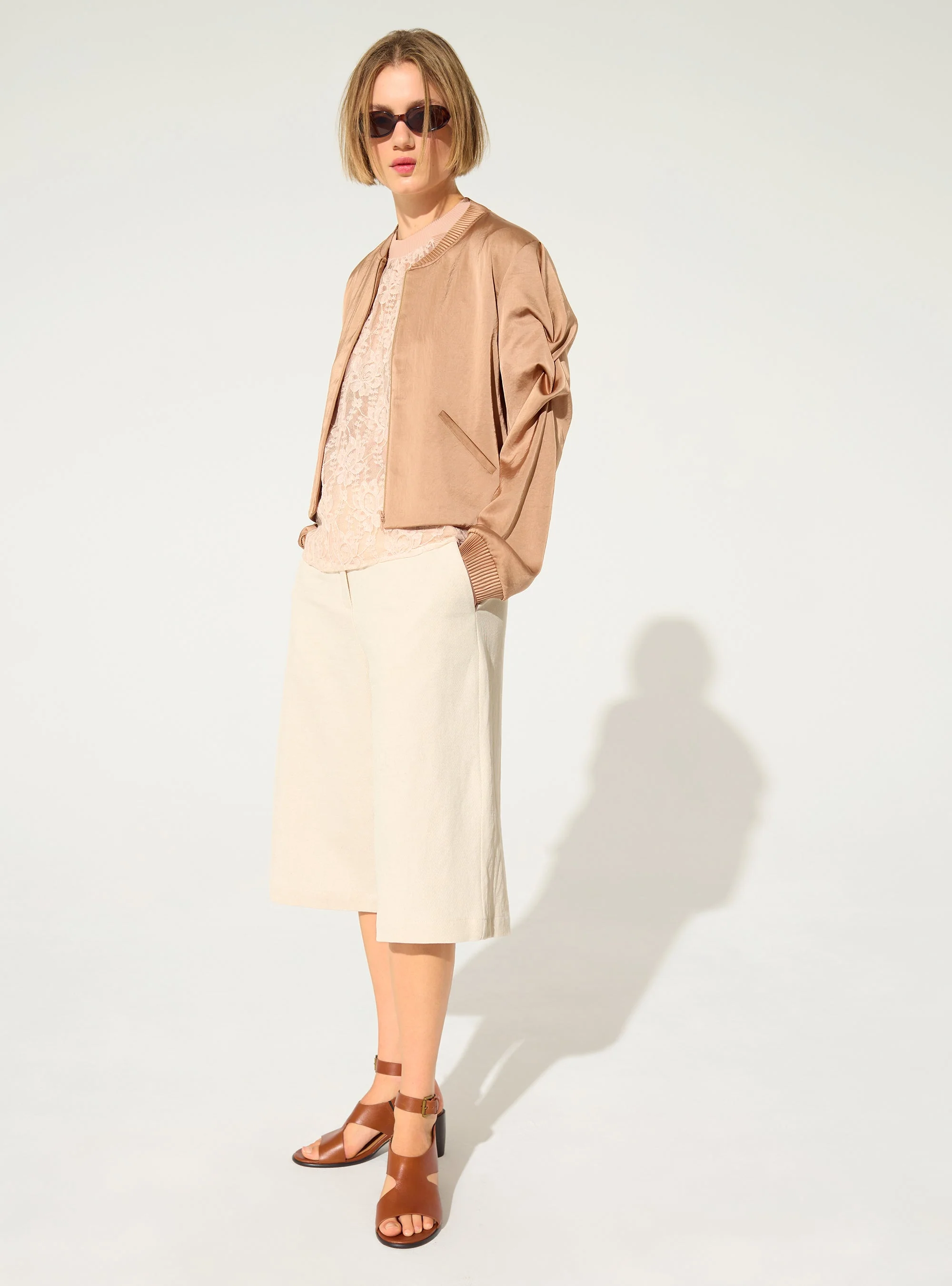 Blouson droit plissé rose - Image 2