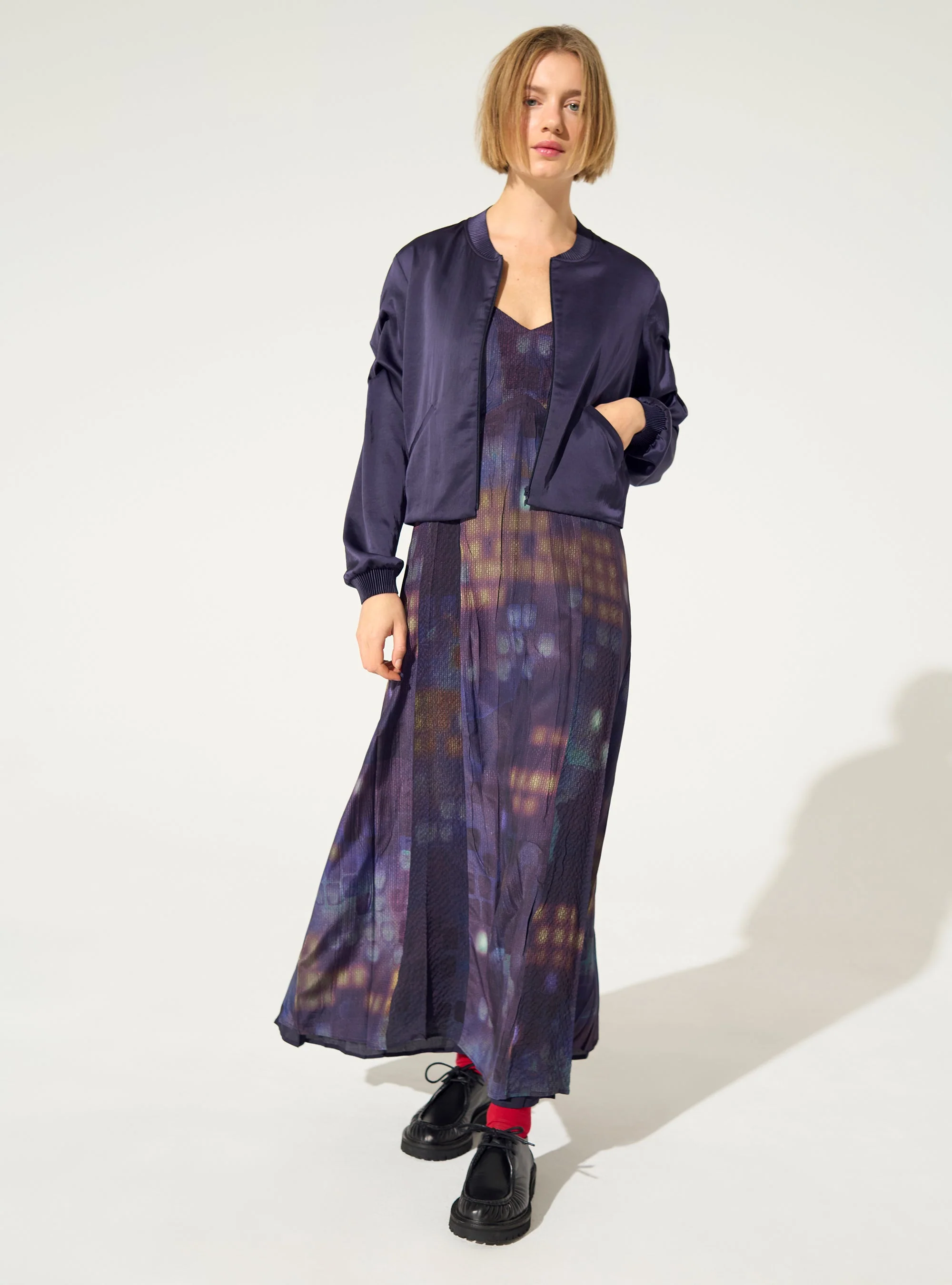 Blouson droit plissé violet - Image 2