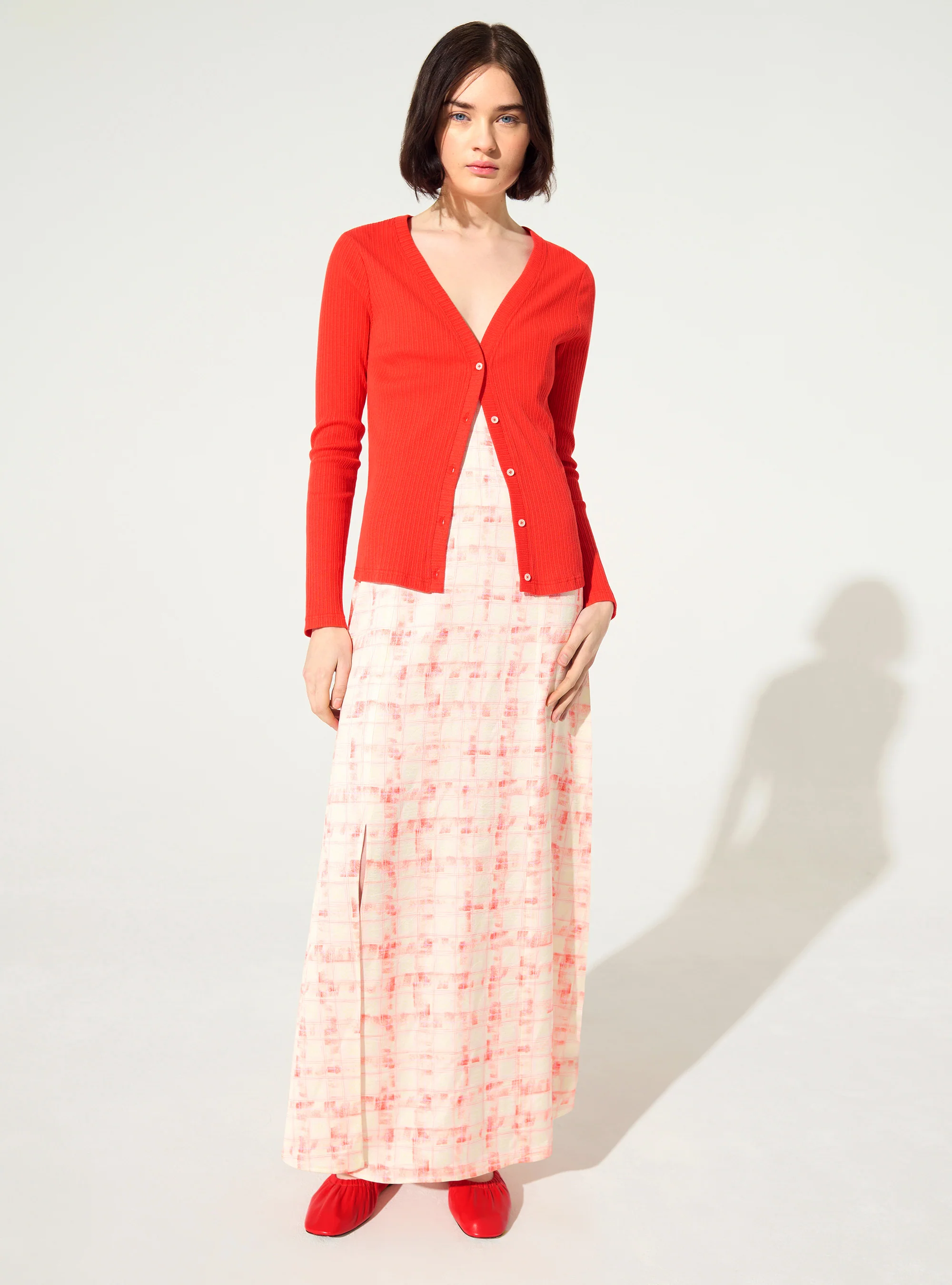 Cardigan ajusté plissé en coton rouge - Image 3