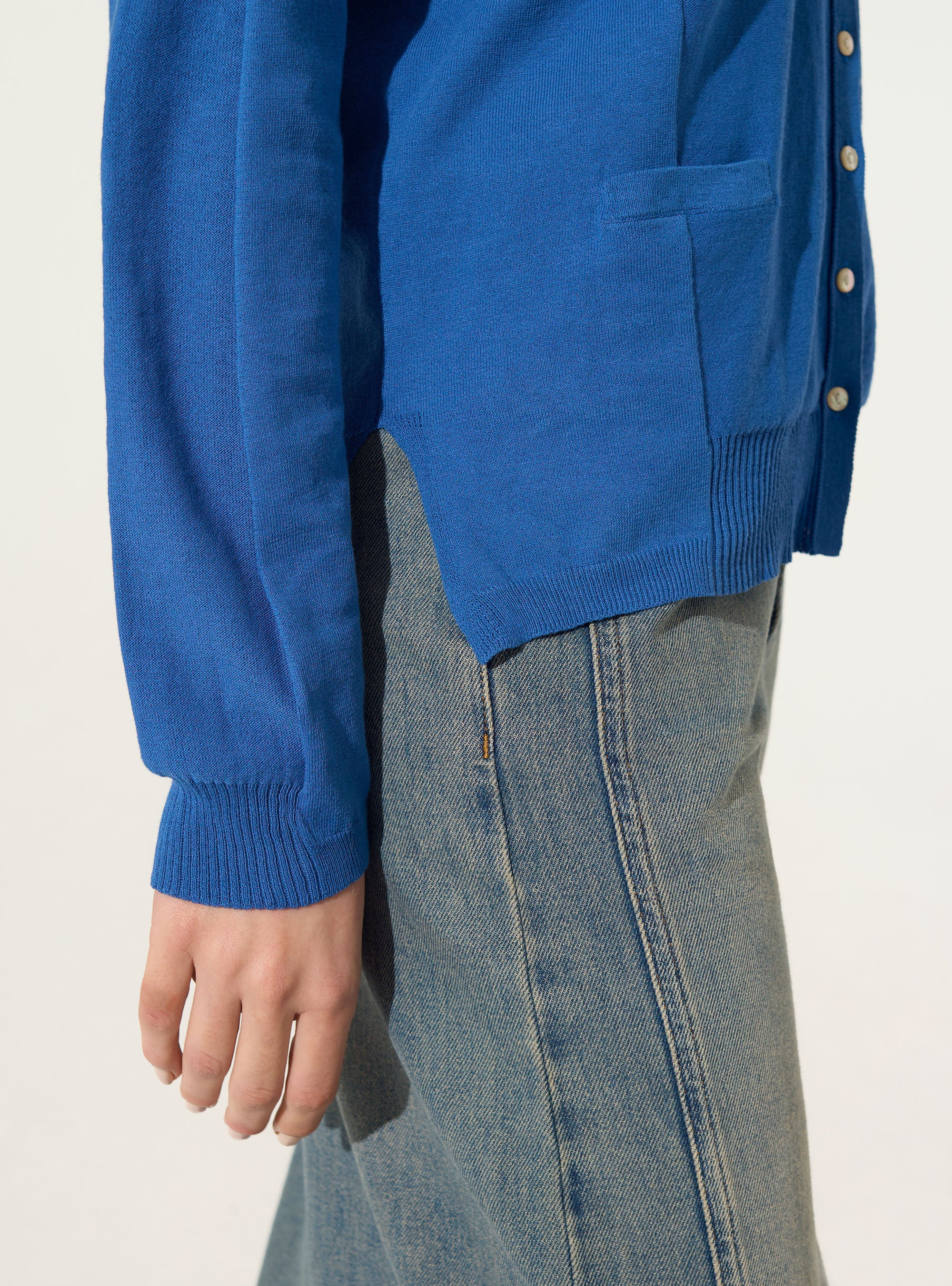 Cardigan en coton biologique bleu - Image 3