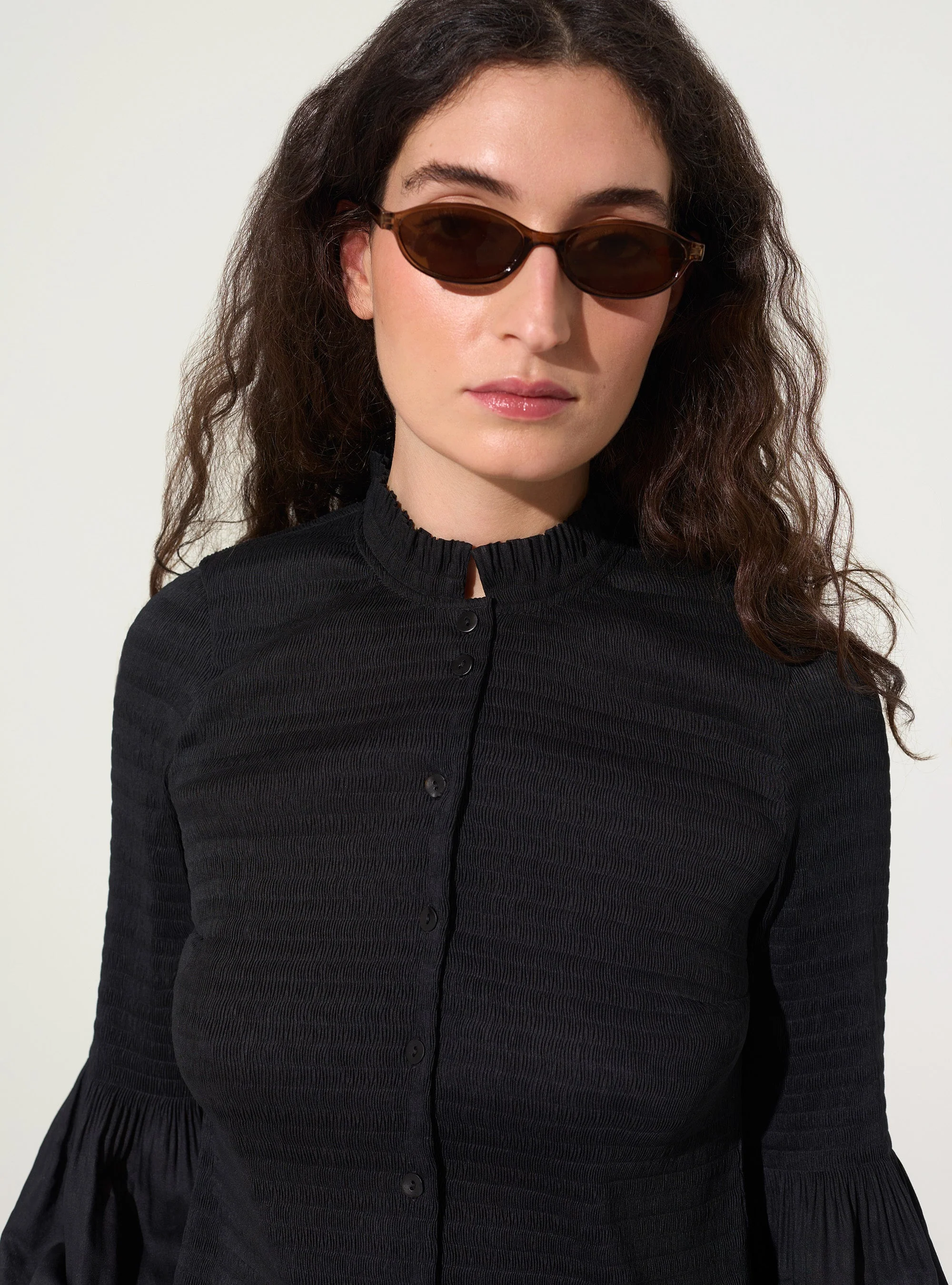 Chemise ajustée plissée noir - Image 3