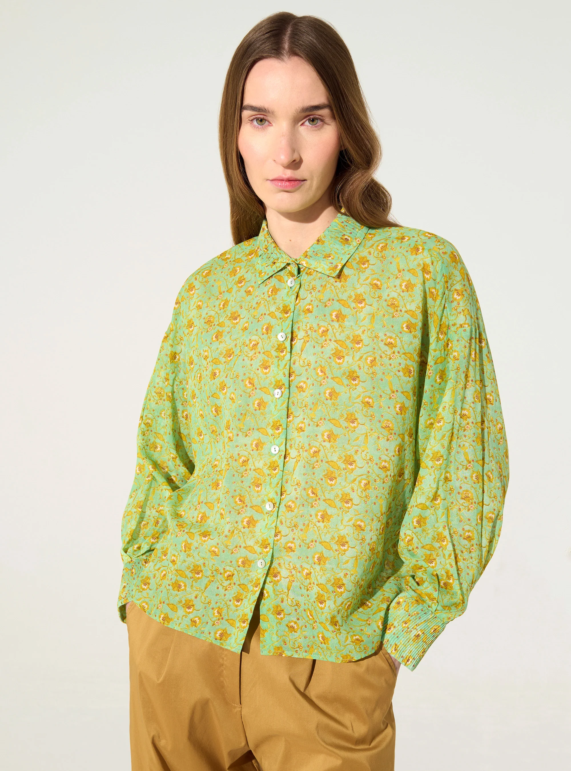 Chemise oversize plissée imprimée en coton vert