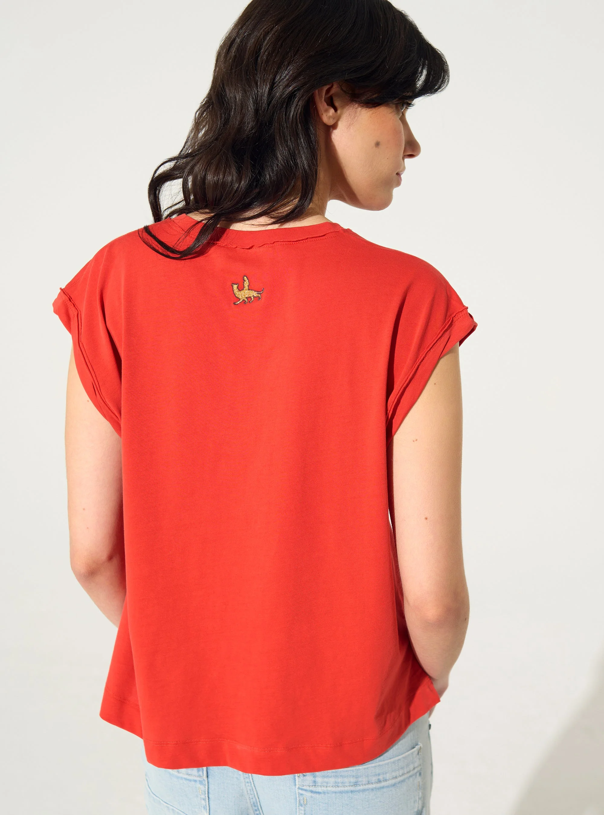 Débardeur en coton biologique rouge - Image 4