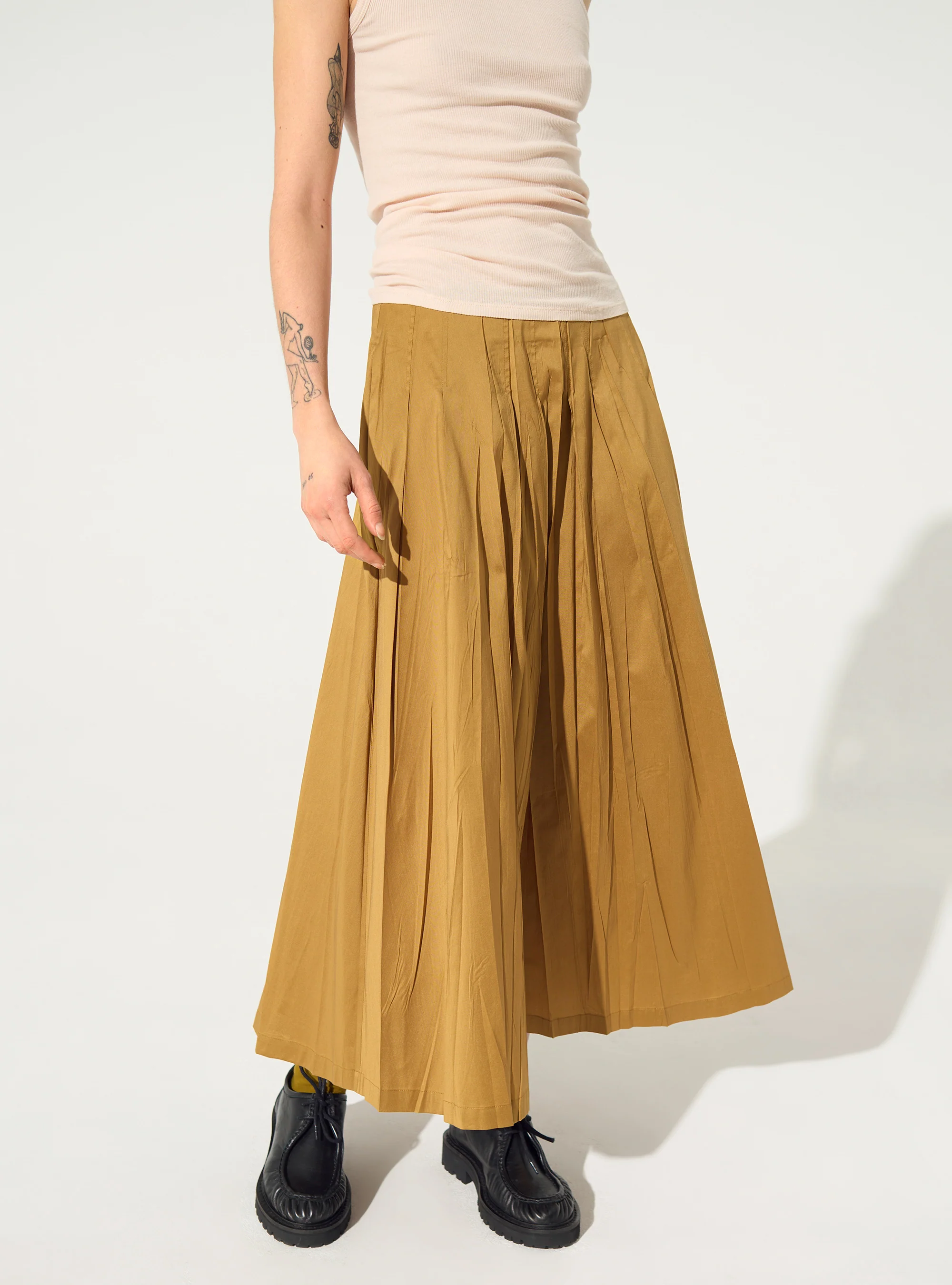 Jupe plissée en coton marron - Image 3