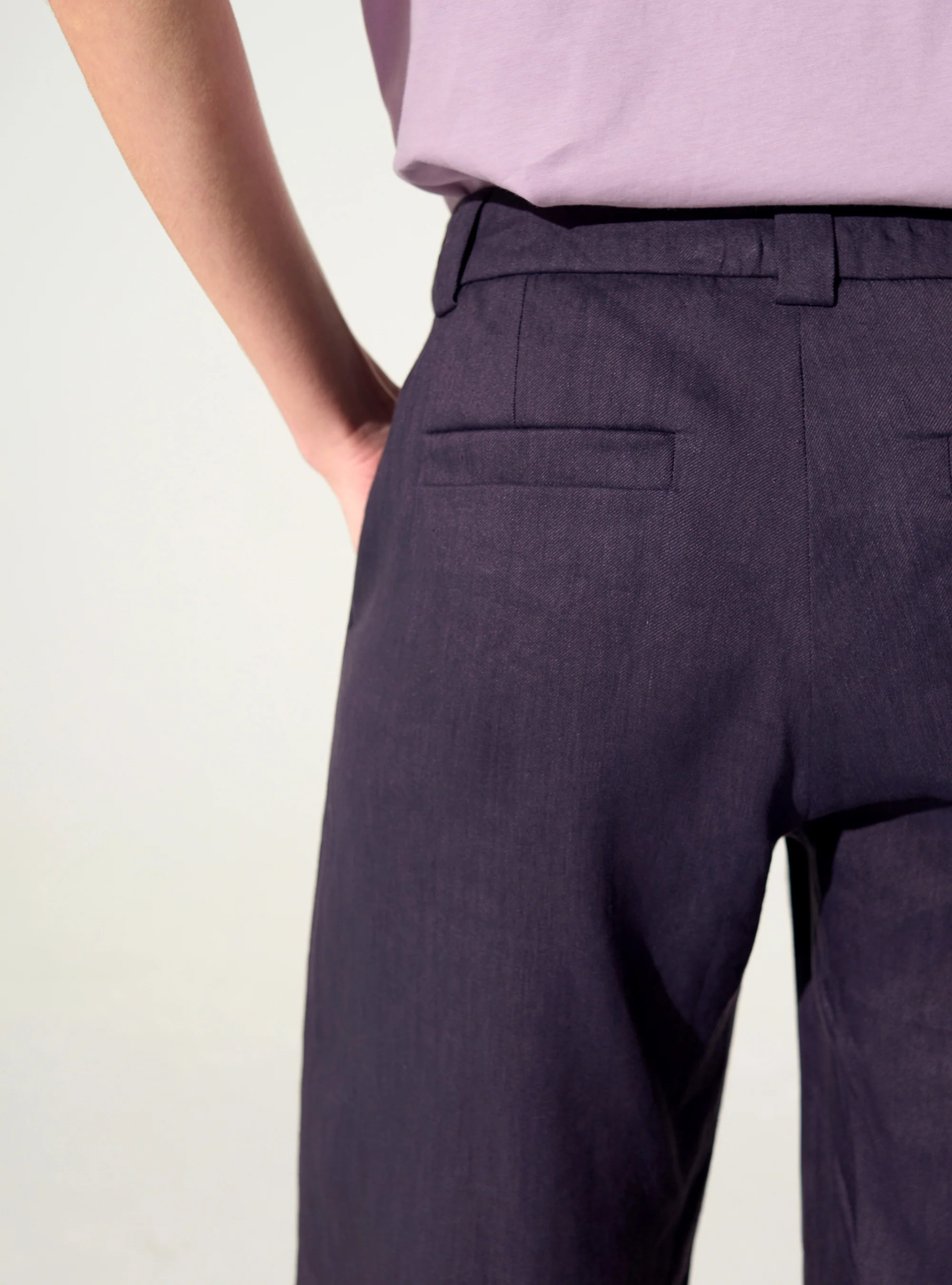 Pantalon en lin violet - Image 3
