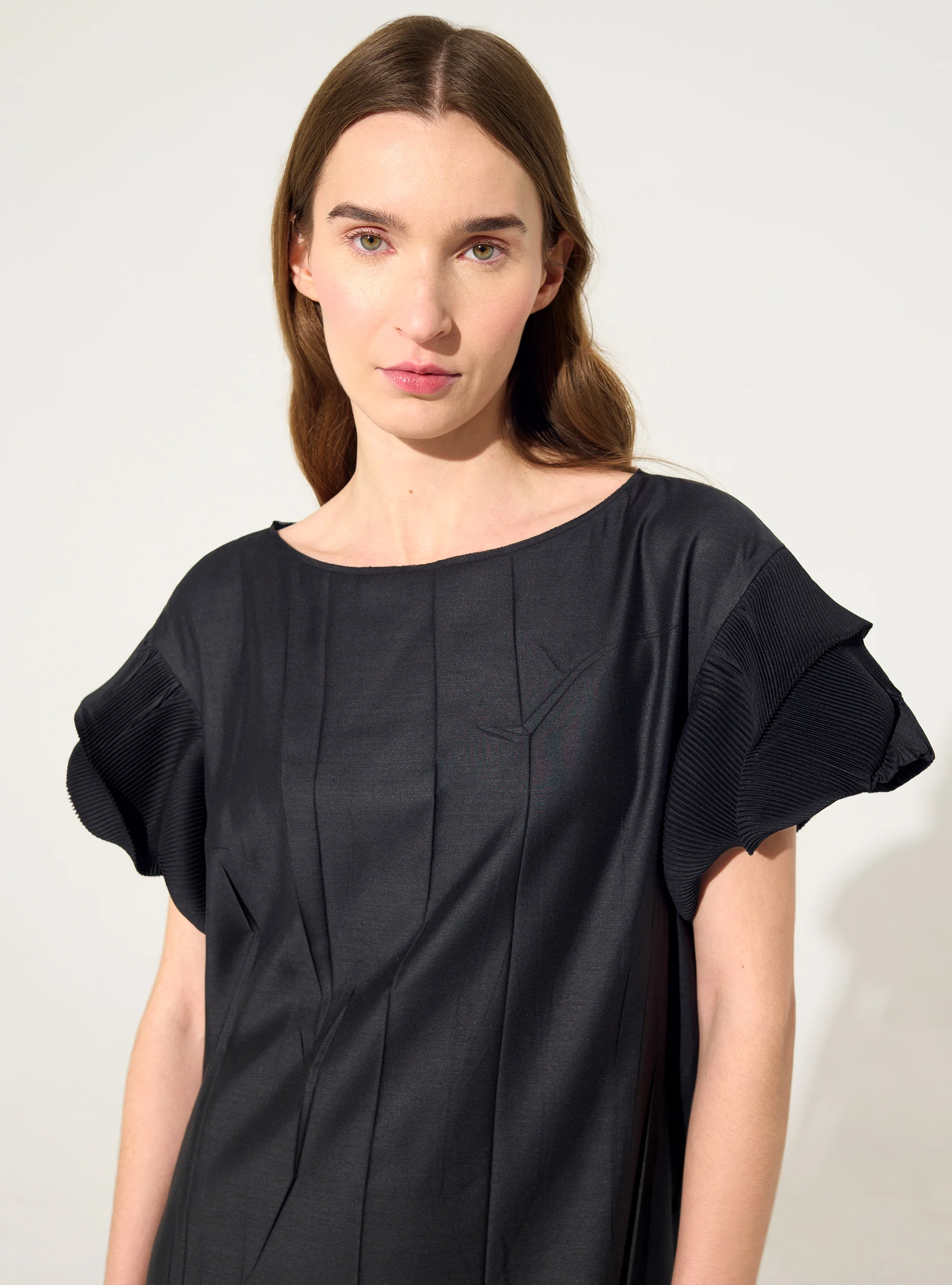 Robe droite plissée noir - Image 4