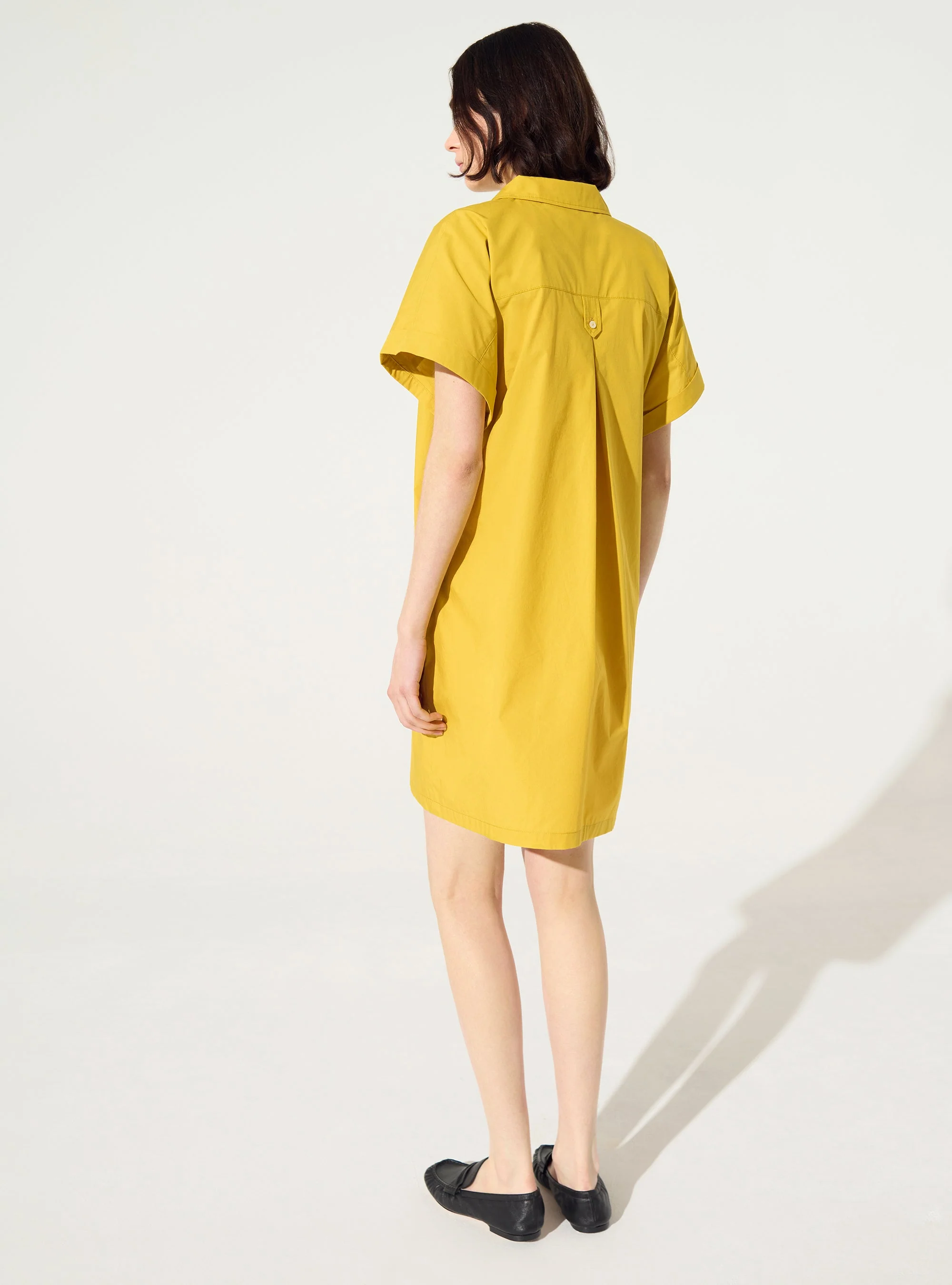 Robe oversize en coton biologique jaune - Image 4