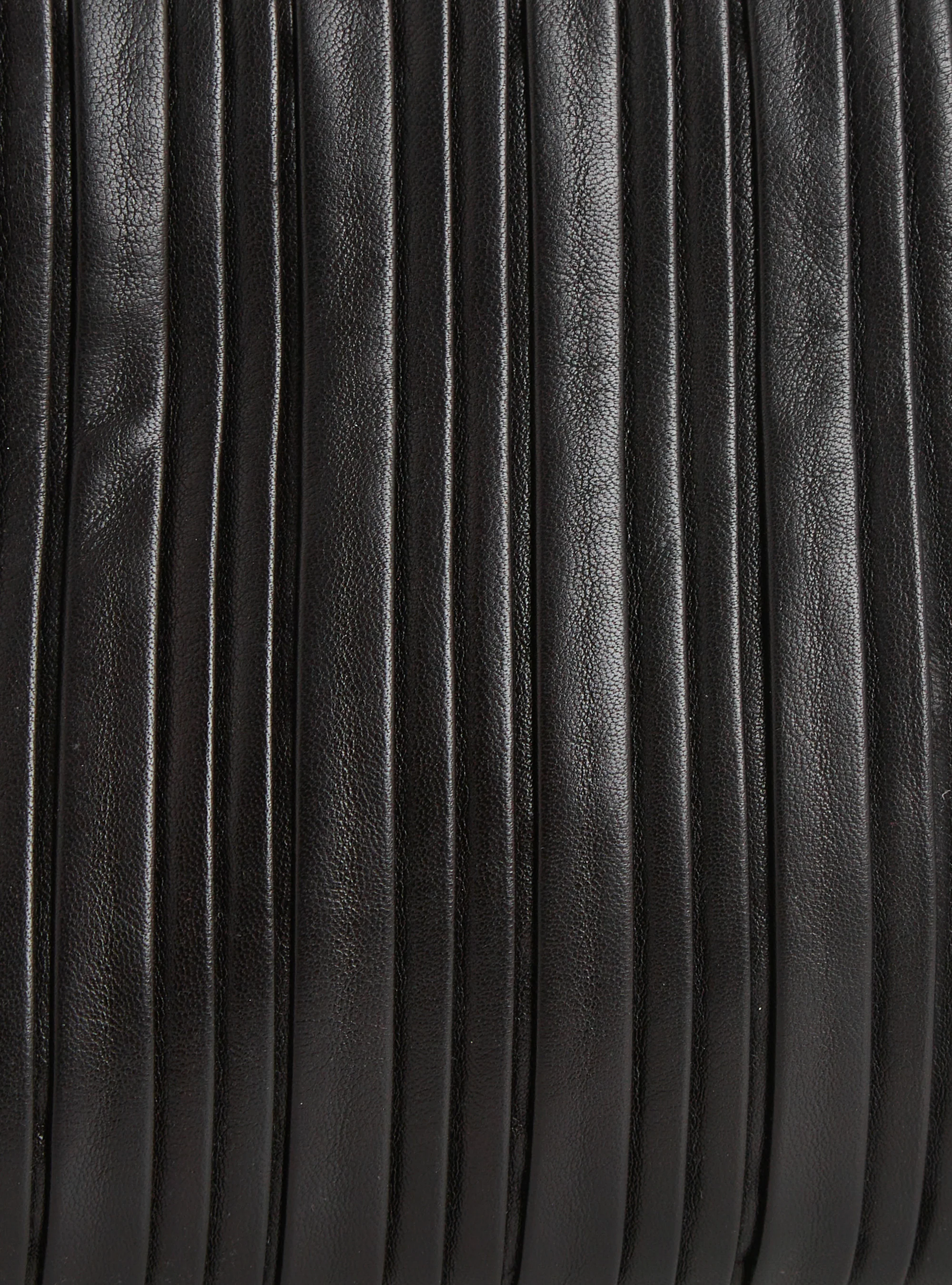 Petit sac plissé en cuir noir - Image 3