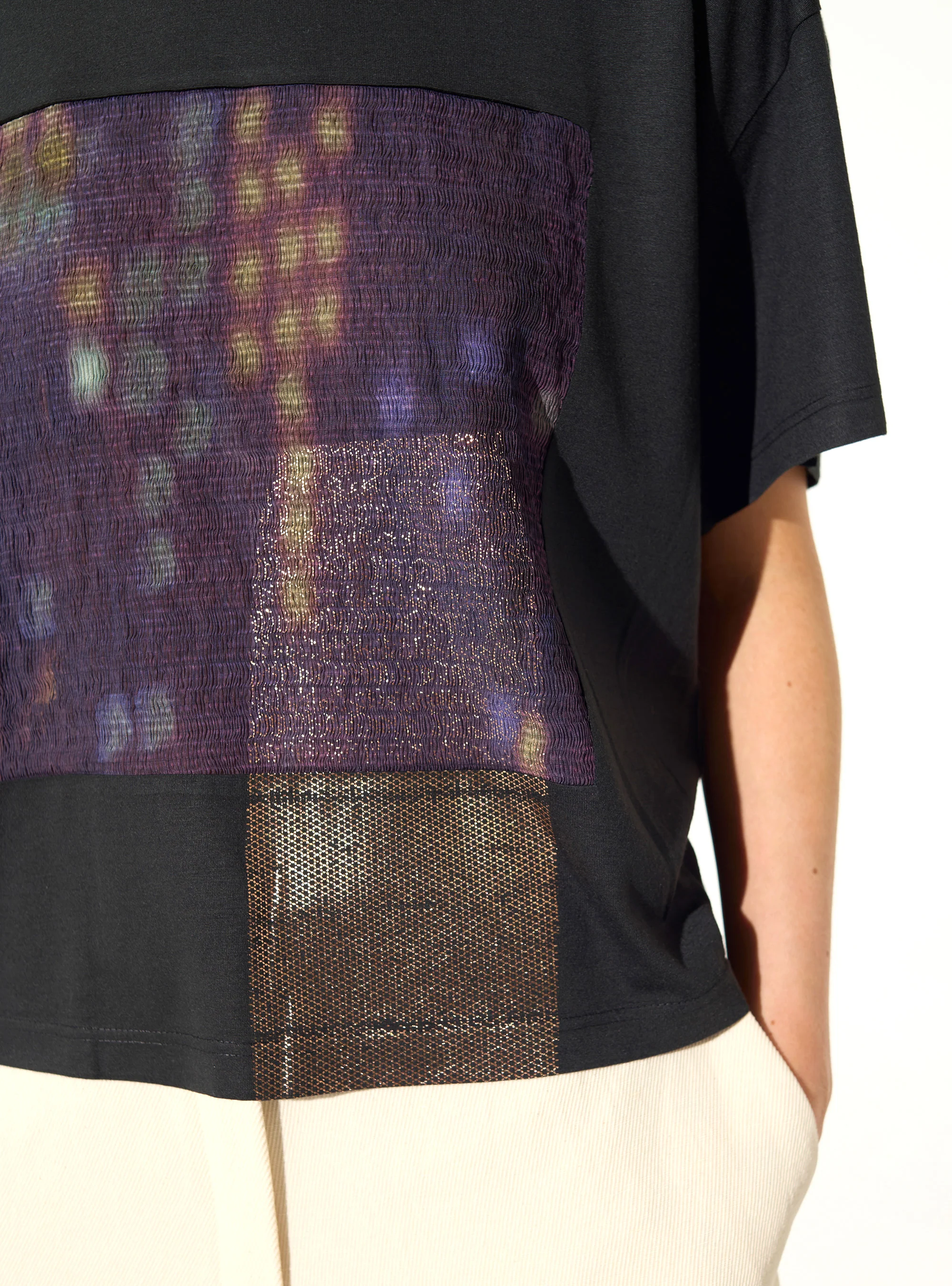 T-Shirt bouillonné et sublimé violet - Image 3